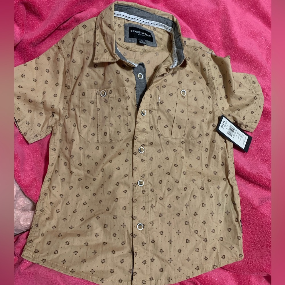 Boys Kenneth Cole Tan Short Sleeve Shirt size 5 nwt